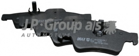 Комплект тормозных колодок, дисковый тормоз JP GROUP 1363701010 (фото 1)