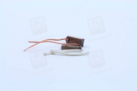 Комплект вугільних щіток 1 127 014 017 BOSCH 1127014017 (фото 1)