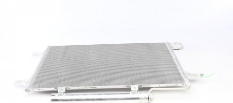 Конденсатор кондиціонера MERCEDES A150 (W169) 04-(вир-во) NRF 35758 (фото 1)