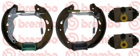 Гальмівні колодки (набір) BREMBO K24072 (фото 1)