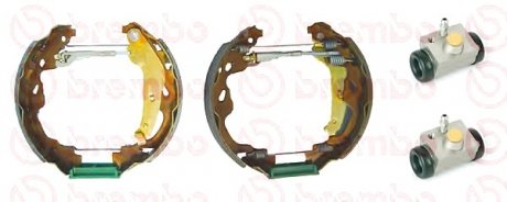 Гальмівні колодки (набір) BREMBO K83013 (фото 1)