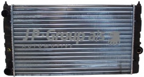 Радіатор охолоджування двигуна JP GROUP 1114201600 (фото 1)