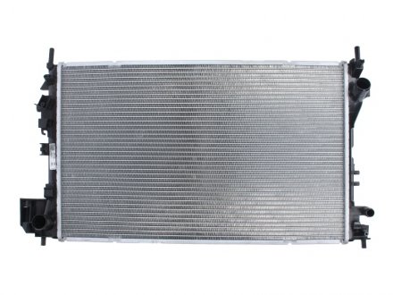 Радиатор системы охлаждения NISSENS 630742 (фото 1)