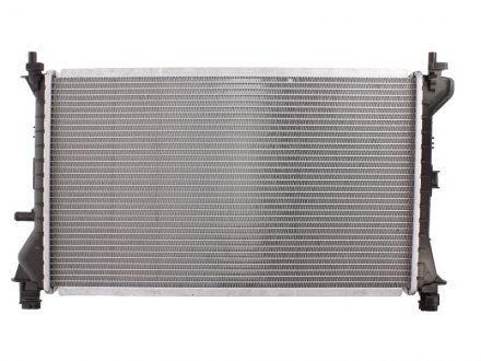 Радиатор системы охлаждения NISSENS 62075A (фото 1)