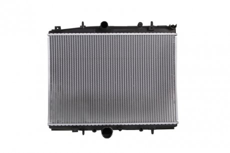 Радиатор системы охлаждения NISSENS 63705A (фото 1)