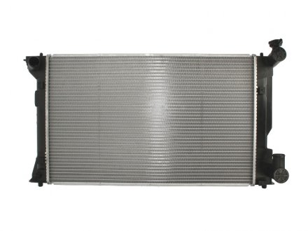 Радиатор системы охлаждения NISSENS 64667A (фото 1)