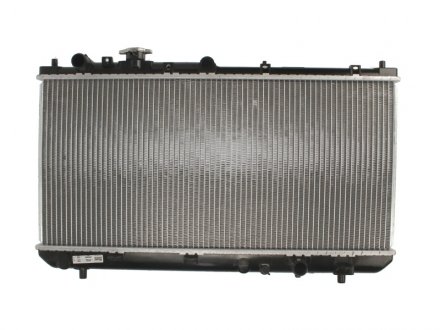 Радиатор системы охлаждения NISSENS 62403 (фото 1)