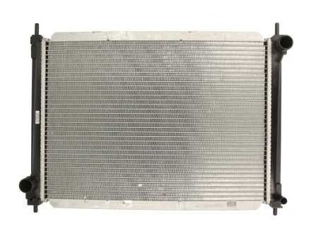 Радиатор системы охлаждения NISSENS 68722 (фото 1)