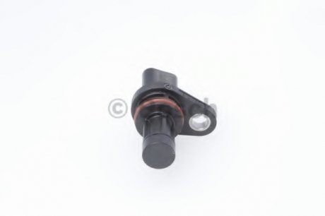 Датчик обертів колінвалу 0 261 210 900 BOSCH 0261210900 (фото 1)