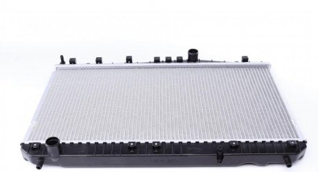 Радиатор системы охлаждения NRF 53384 (фото 1)