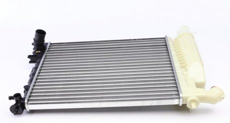 Радиатор системы охлаждения NRF 58184 (фото 1)