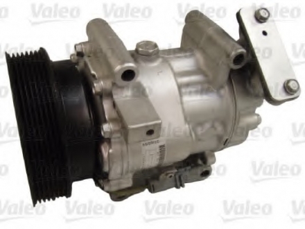 Компрессор кондиционера Valeo 813632 (фото 1)