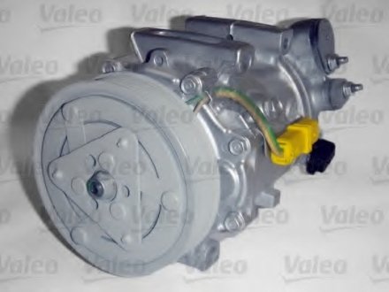 Компрессор кондиционера Valeo 813663 (фото 1)