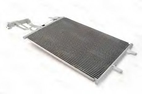 Радиатор кондиціонера THERMOTEC KTT110293 (фото 1)