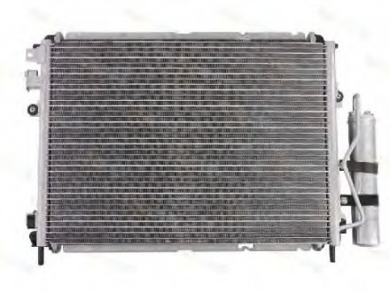 Радіатор кондиціонера THERMOTEC KTT110420 (фото 1)