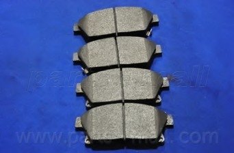 Колодки тормозные дисковые CHEVROLET CRUZE PARTS-MALL PKC-028 (фото 1)