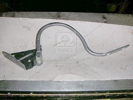 Петля капота 3302 правая нов. обр ГАЗ 3302-8407012-10 (фото 1)