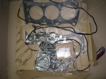 Набір прокладок двигуна 04111-31684 / TOYOTA 0411131684 (фото 1)