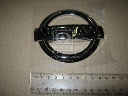 Эмблема NISSAN 90890EM30A (фото 1)