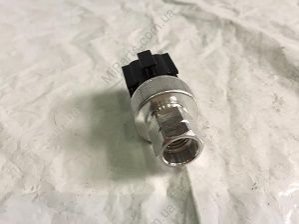 Датчик радиатора кондиционера MMC - MITSUBISHI MR306627 (фото 1)