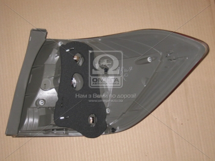 Фонарь задний комбинированный в сборе TOYOTA 8156148280 (фото 1)
