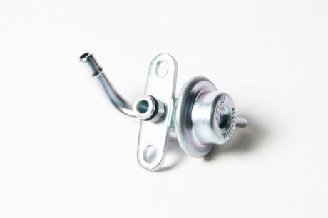 Датчики Регулятор давления топливопровода SUBARU 22670AA252 (фото 1)