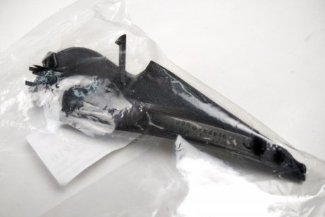 КУЗОВНЫЕ Запчасти Кронштейн пластиковый SUBARU 91423AG000 (фото 1)