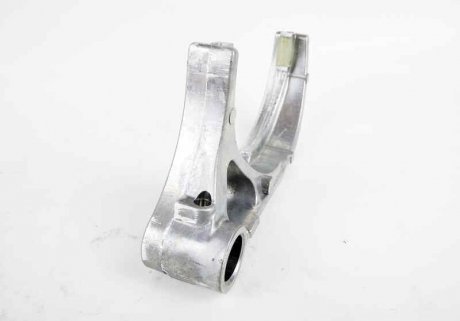 Вилка переключения передач в коробку SUBARU 32810AA260 (фото 1)