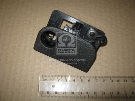 Замок крышки перчаточного ящика NISSAN 68630EQ300 (фото 1)