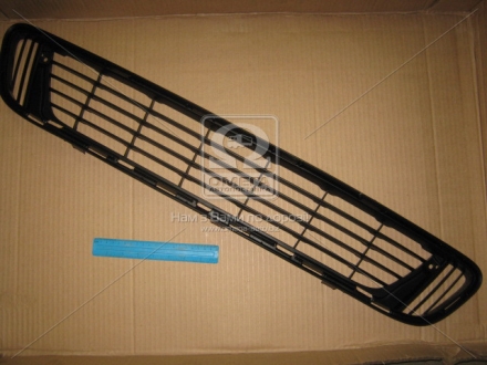 Решетка радиатора нижняя TOYOTA 531120T021 (фото 1)