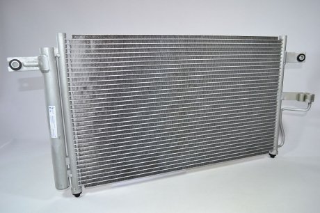 Радиатор кондиц. с ресивером Hyundai Accent MT LUZAR LRAC HUAC99160 (фото 1)