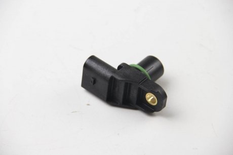 Датчик положения распредвала BMW 2.0D-4.4D 02-13 6PU009121-631 HELLA 6PU009121631 (фото 1)