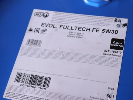 Моторна олива Evolution FullTech FE 5W30 / 60л. / (ACEA C4, RENAULT RN 0720) ELF 194810 (фото 1)