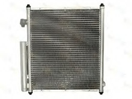 Радіатор кондиціонера THERMOTEC KTT110071 (фото 1)