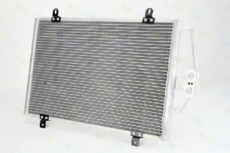 Радіатор кондиціонера THERMOTEC KTT110102 (фото 1)