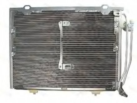 Радіатор кондиціонера THERMOTEC KTT110140 (фото 1)