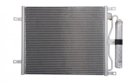 Радиатор кондиционера THERMOTEC KTT110435 (фото 1)