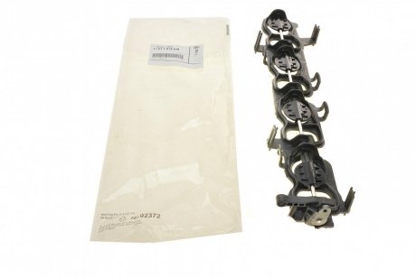 Кронштейн для щільнення 11 61 7 812 938 BMW 11617812938 (фото 1)