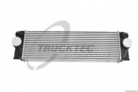 Радиатор интеркуллера, 2.2-3.0CDI (полуавтомат/АКПП) 02.40.258 TRUCKTEC 0240258 (фото 1)