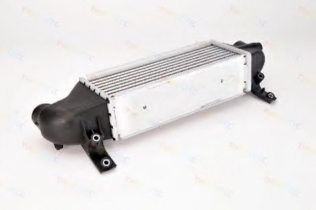 Интеркулер THERMOTEC DAG001TT (фото 1)