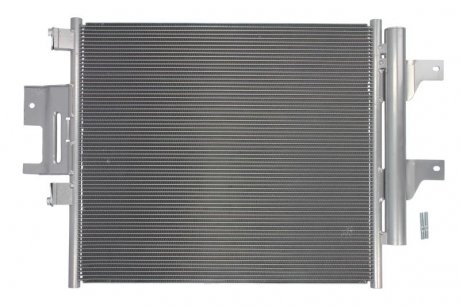 Радиатор кондиціонера THERMOTEC KTT110690 (фото 1)