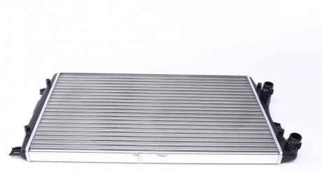 Радиатор охлаждения MAHLE CR 761 000S (фото 1)