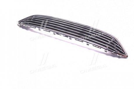 Решетка радиатора FORD FOCUS 15- TEMPEST 023 4615 916 (фото 1)
