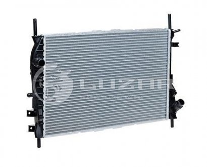 Радіатор охлаждения для а/м Ford Mondeo III (00-) 2.0TDCi/2.2TDCi M/A LUZAR LRc 1063 (фото 1)