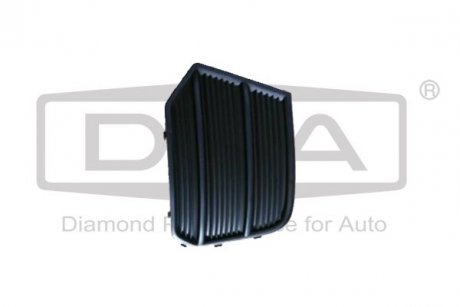 Решітка протитуманної фари правої (чорна) Audi Q3 (11 -) DPA 88071822302 (фото 1)